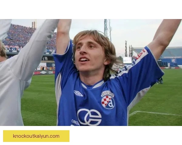 莫德里奇进攻端价值持续提升，组织调度与关键传球表现稳健